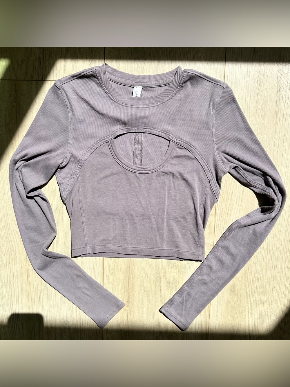 lululemon athletica Long-Sleeve Cutout Crop Top - Lavender